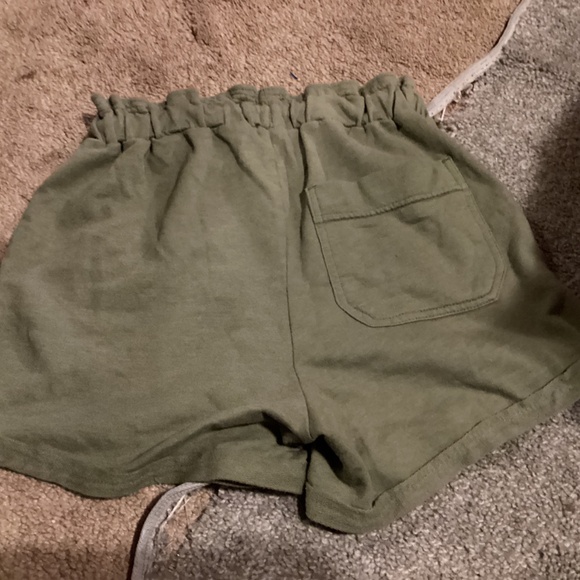 Shorts - Picture 2 of 2